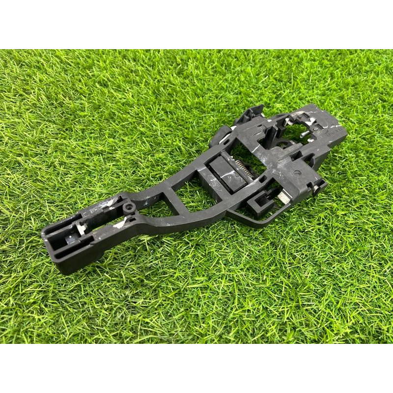 Кронштейн ручки двери (кузов и элементы) FORD Focus MK3 2015 2.0 F1EZ58264A27B