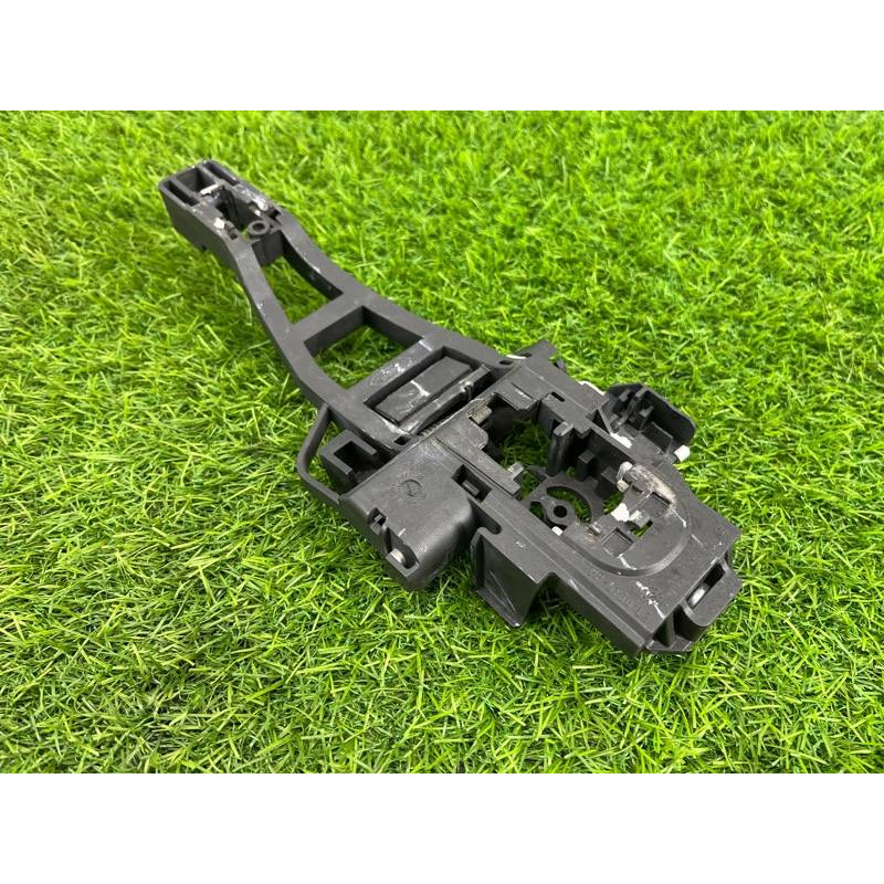 Кронштейн ручки двери (кузов и элементы) FORD Focus MK3 2015 2.0 F1EZ58264A27B