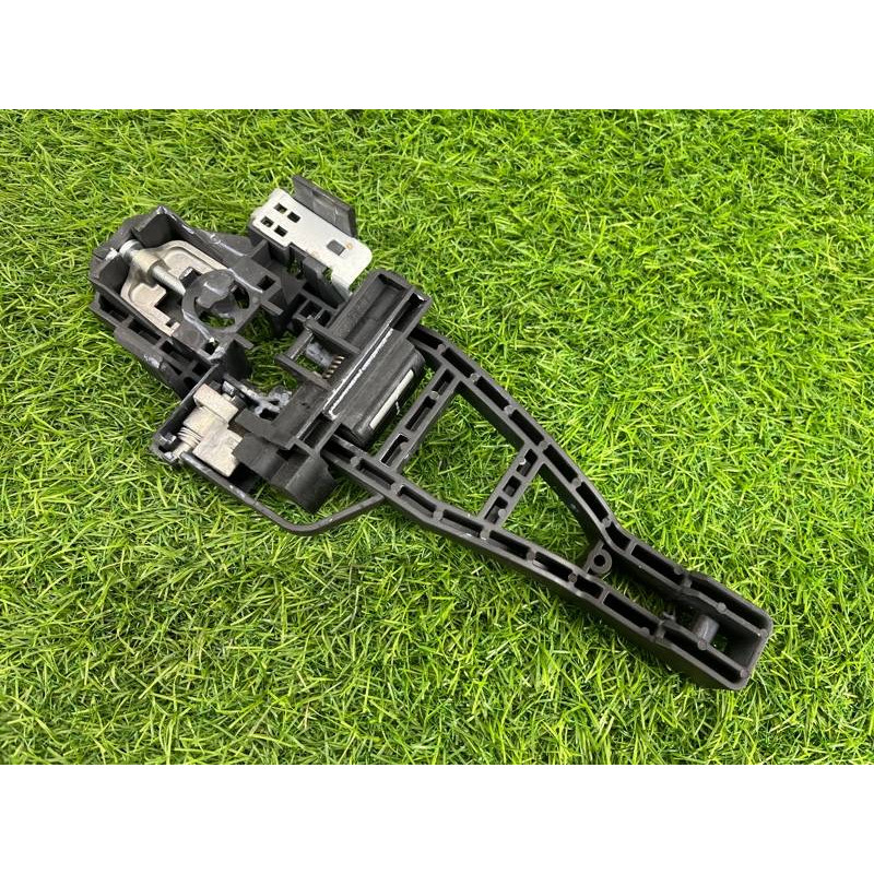 Кронштейн ручки двери (кузов и элементы) FORD Focus MK3 2015 2.0 F1EZ58264A27B