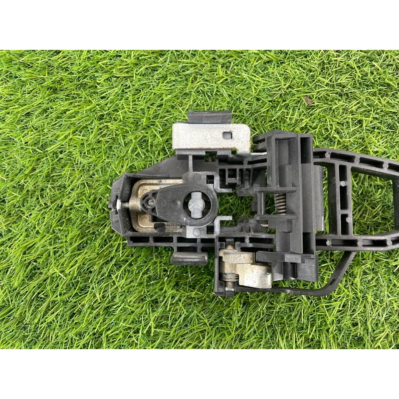 Кронштейн ручки двери (кузов и элементы) FORD Focus MK3 2012 2.0 bm51a224a37