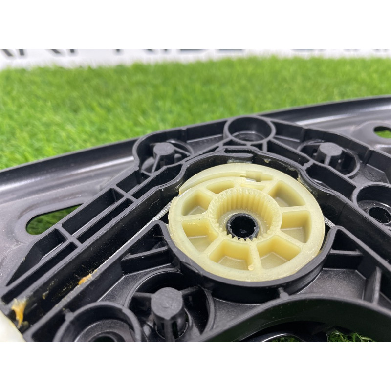 Механізм склопідйомника (кузов і елементи) BMW 5-series F10 2013 N63B44 51337182132