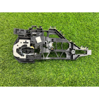 Кронштейн ручки двери