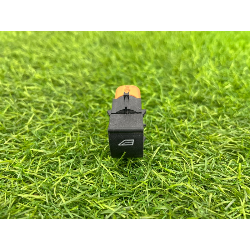 Кнопка стеклоподъемника (электрика / кнопки) FORD Focus MK3 2016 1.0 BM5Z14529A