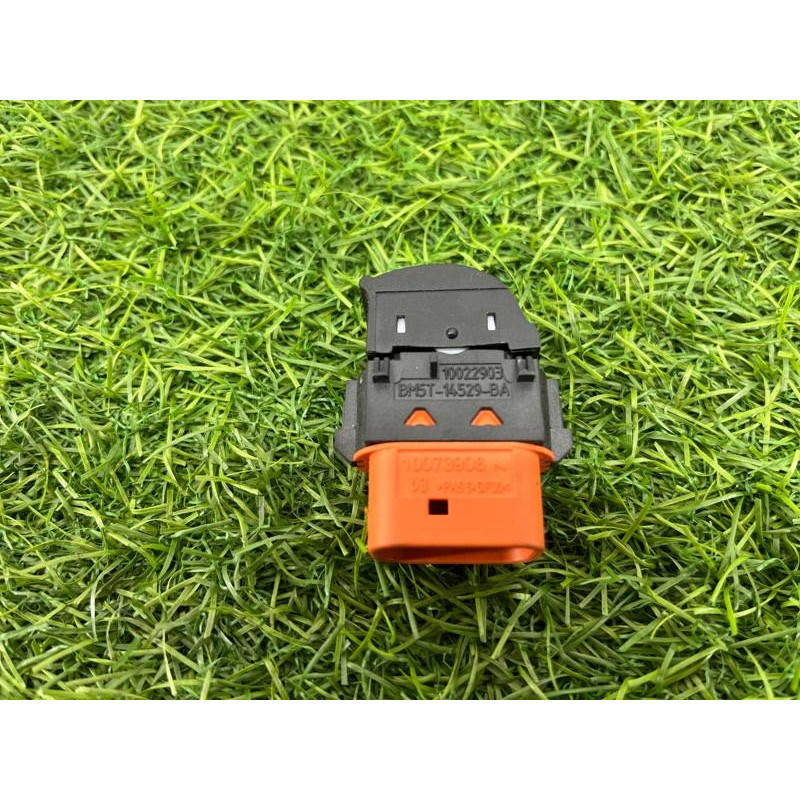 Кнопка стеклоподъемника (электрика / кнопки) FORD Focus MK3 2016 1.0 BM5Z14529A