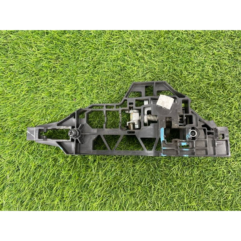 Кронштейн ручки двери (кузов и элементы) Dodge Journey SXT 2013 3.6 68069320AH