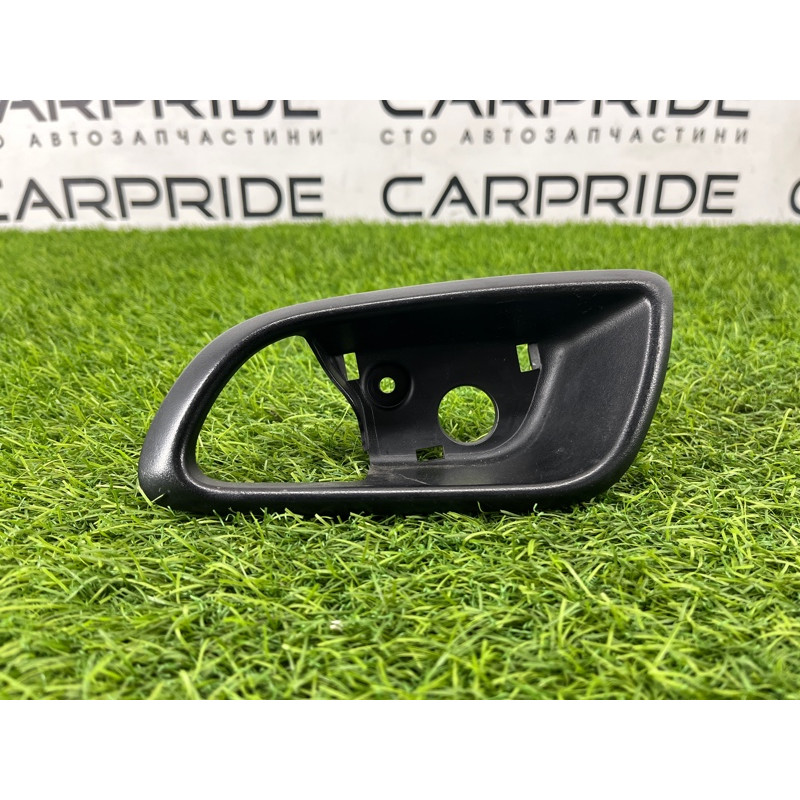 Накладка ручки внутренней (салон) Dodge Journey SXT 2013 3.6 1TX39DX9AB