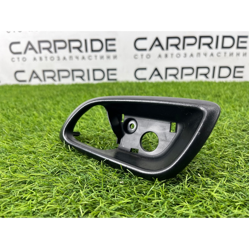 Накладка ручки внутренней (салон) Dodge Journey SXT 2013 3.6 1TX39DX9AB