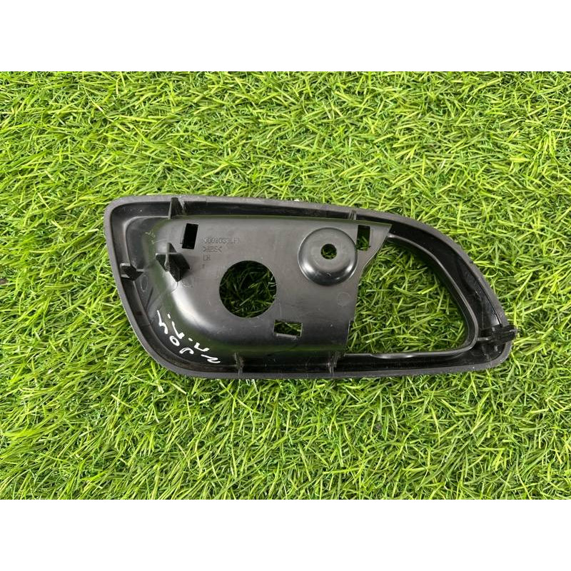 Накладка ручки внутренней (салон) Dodge Journey SXT 2013 3.6 1TX39DX9AB