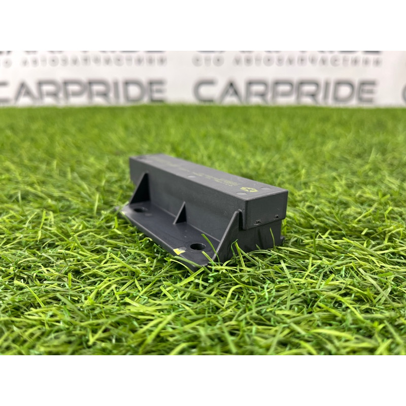 Антенна бесключевого доступа (электрика) Dodge Journey SXT 2013 3.6 68068148aa