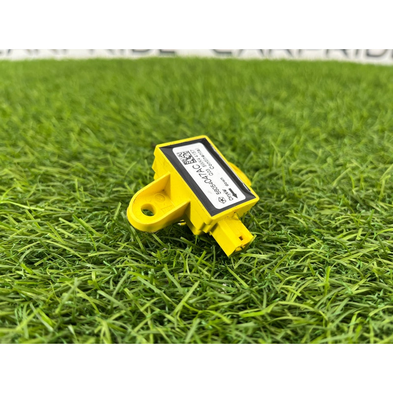 Датчик удара (электрика / датчики) Dodge Journey SXT 2013 3.6 56054047AC