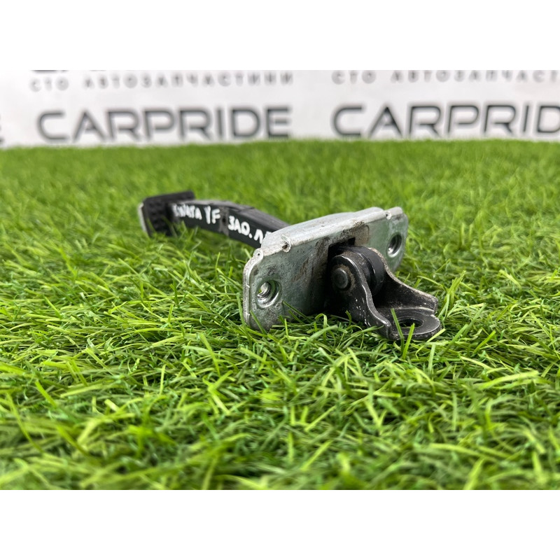 Ограничитель двери (кузов и элементы) Hyundai Sonata YF 794803S000