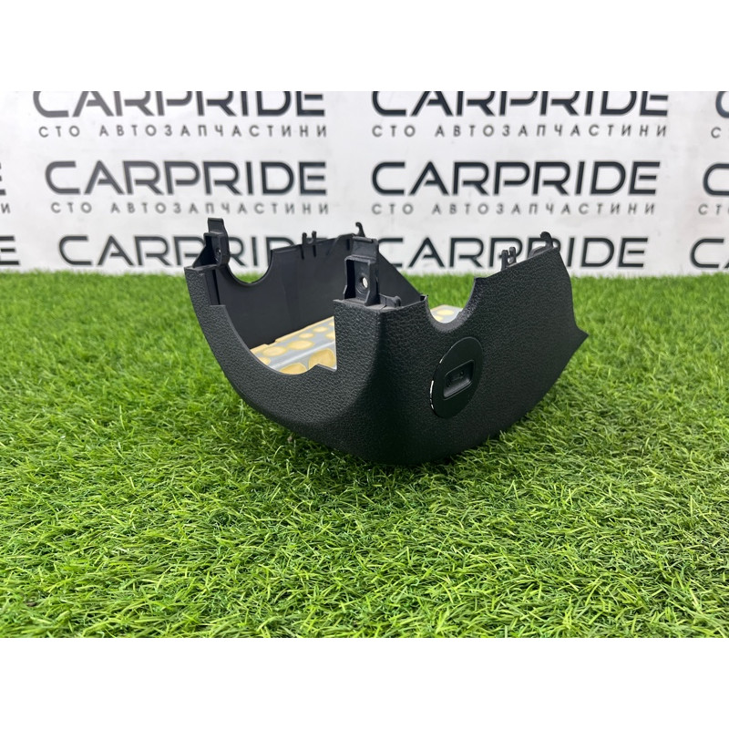 Кожух рульової колонки нижній (салон) Volkswagen Passat B7 2014 1.8 561858559D82V