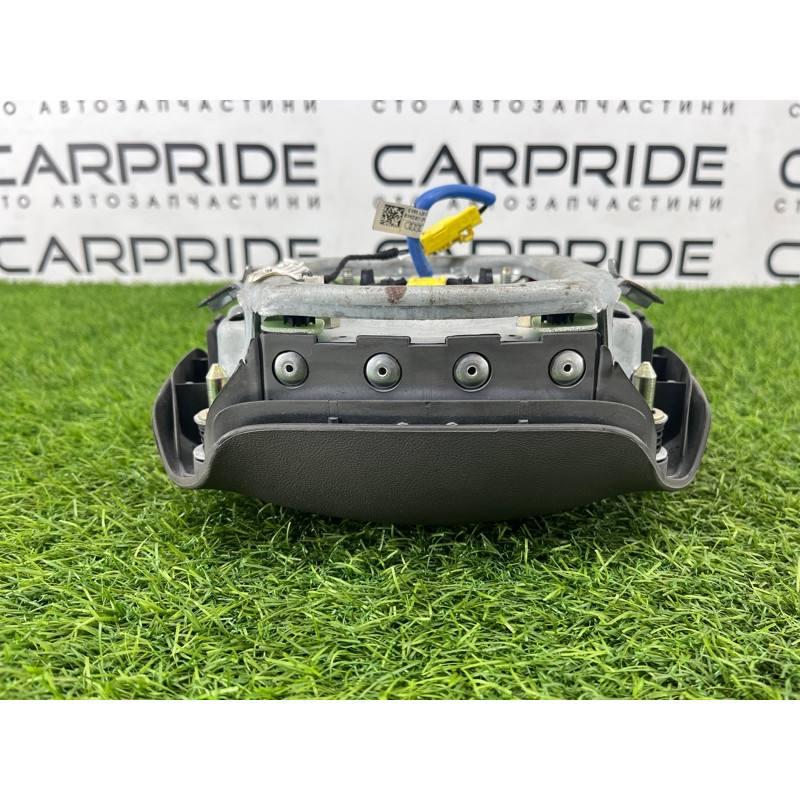 Airbag руля (airbag/безопасность) AUDI A4 B6 2003 2.0 ALT 8e0880201aa