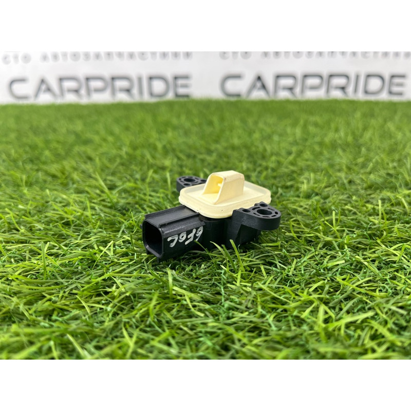 Датчик удара (электрика / датчики) FORD Focus MK3 2013 2.0 HM5Z14B345A