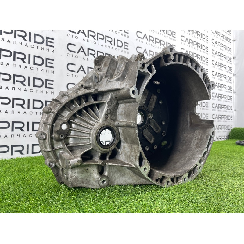 Корпус КПП (трансмиссия) Ford Focus MK3 2016 2.0 BV6Z7505A