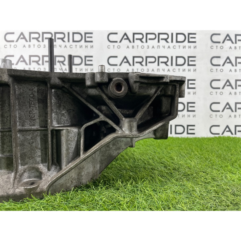 Корпус КПП (трансмиссия) Ford Focus MK3 2016 2.0 BV6Z7505A