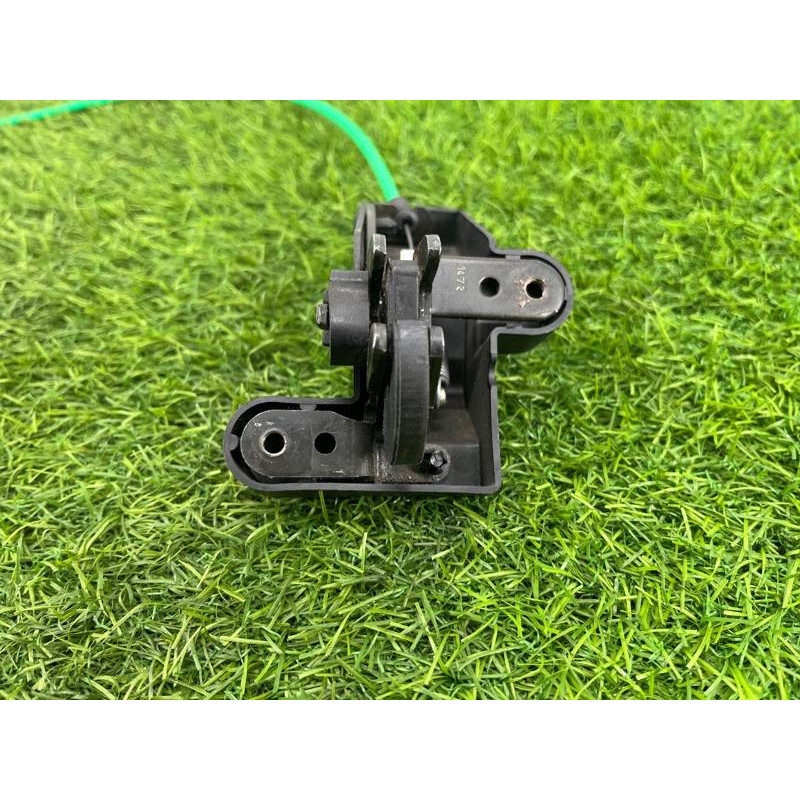 Замок сиденья (салон) PEUGEOT 607 1 2002 3.0i V6 8957JV