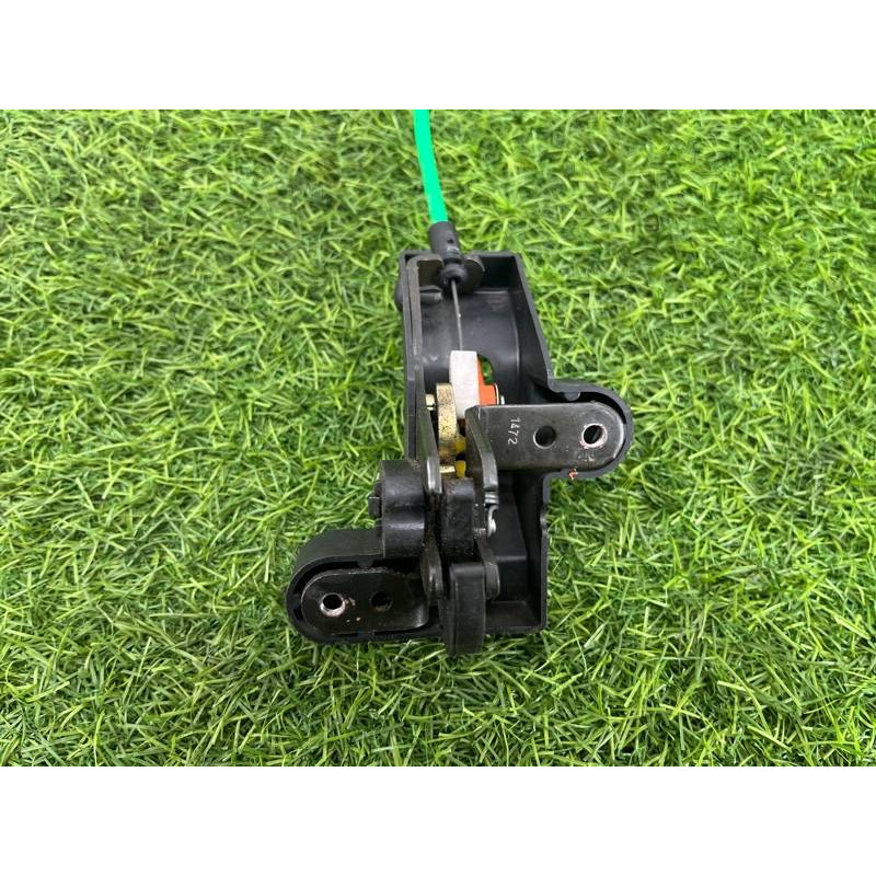 Замок сиденья (салон) PEUGEOT 607 1 2002 3.0i V6 8957JV