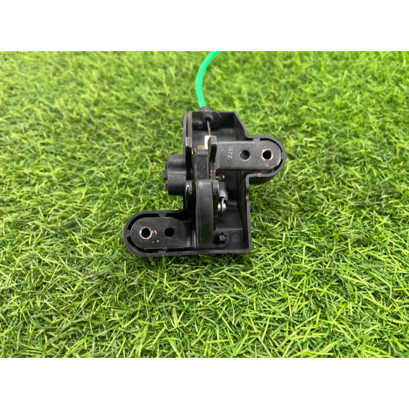 Замок сиденья (салон) PEUGEOT 607 1 2002 3.0i V6 8957JV