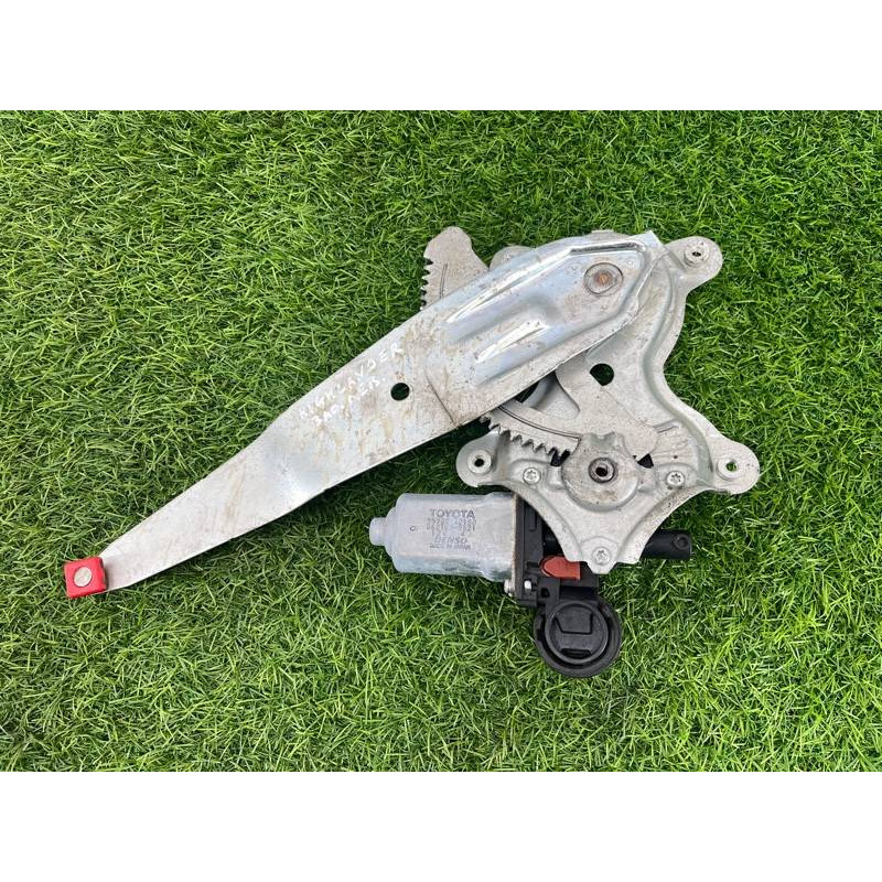 Механизм стеклоподъемника с мотором (кузов и элементы) Toyota Highlander XU20 6980448030