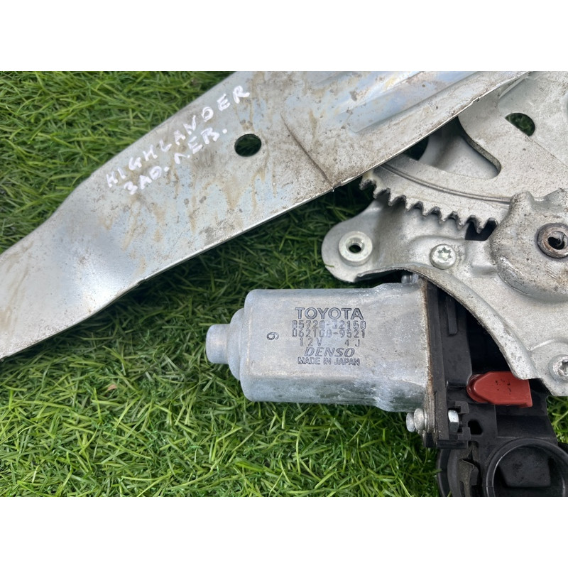 Механизм стеклоподъемника с мотором (кузов и элементы) Toyota Highlander XU20 6980448030