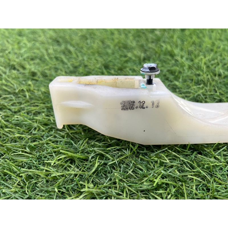 Кронштейн ручки двери (кузов и элементы) Hyundai Sonata YF 836553S000