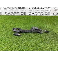 Кронштейн ручки дверей