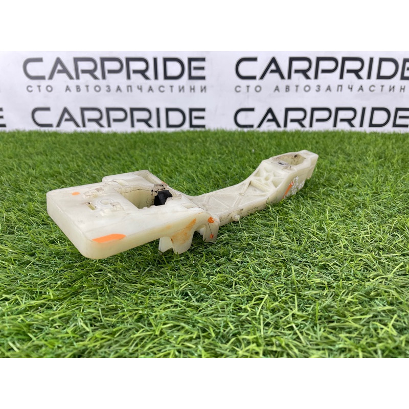 Кронштейн ручки двери (кузов и элементы) Hyundai Sonata YF 836553S000