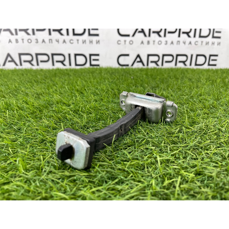 Ограничитель двери (кузов и элементы) Hyundai Sonata YF 794803S000