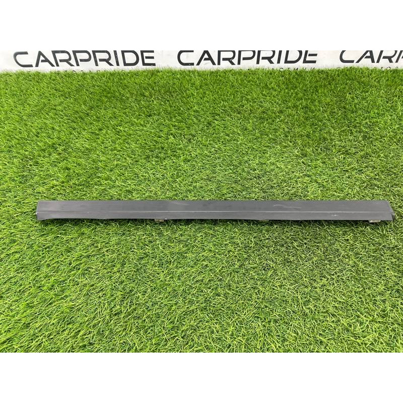 Молдинг двери внешний (кузов и элементы) LAND ROVER Range Rover P38 1996 4.6 Lucas BTR2892