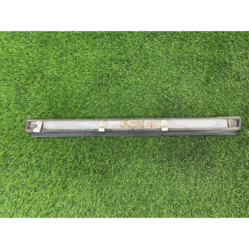 Молдинг двери внешний (кузов и элементы) LAND ROVER Range Rover P38 1996 4.6 Lucas BTR2892