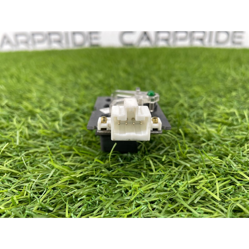 Кнопка стеклоподъемника (электрика / кнопки) LAND ROVER Range Rover P38 1996 4.6 Lucas AMR3762