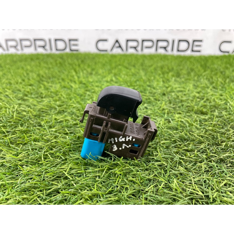 Кнопка стеклоподъемника (электрика / кнопки) Toyota Highlander XU20 8403048040