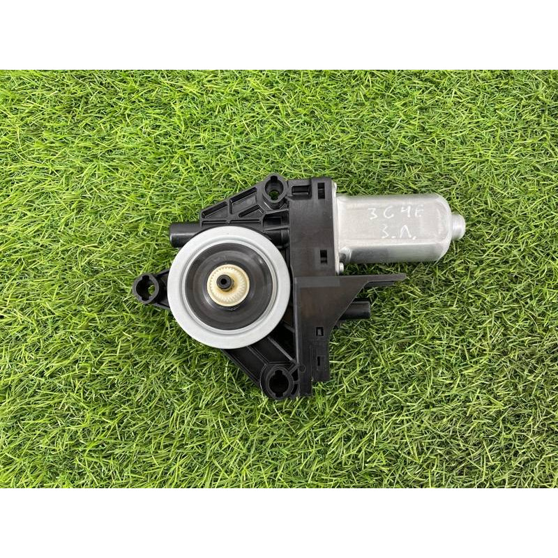 Мотор стеклоподъемника (электрика) Jeep Cherokee Trailhawk 2014 2.4 68227367AA