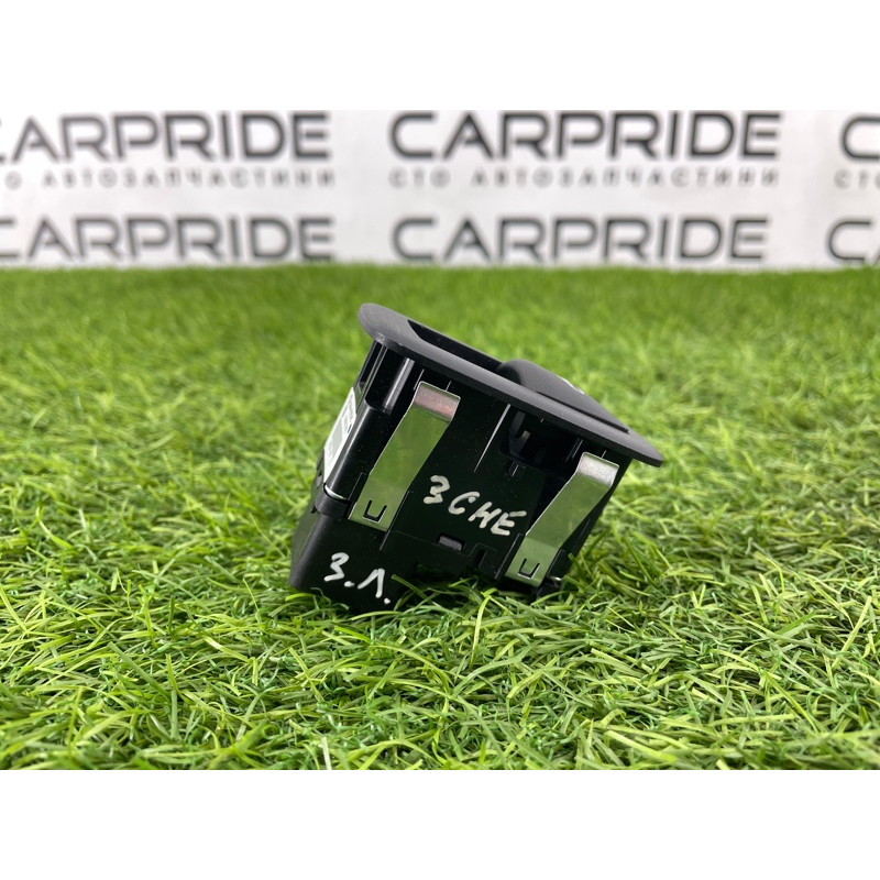 Кнопка стеклоподъемника (электрика / кнопки) Jeep Cherokee Trailhawk 2014 2.4 56046555ac