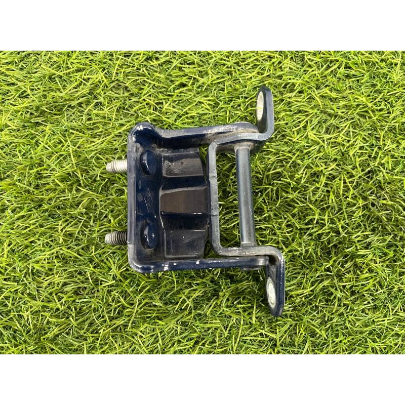 Петля двери (кузов и элементы) RENAULT Koleos HY 2008 2.0 82400JY00A