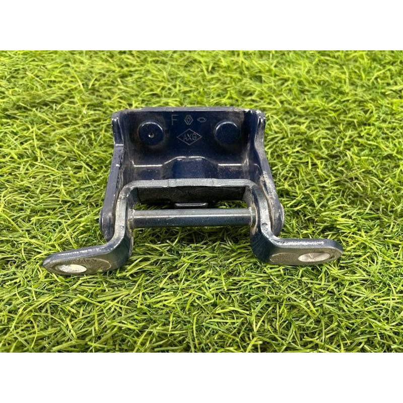 Петля двери (кузов и элементы) RENAULT Koleos HY 2008 2.0 82400JY00A