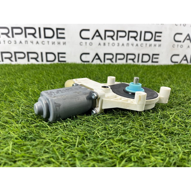 Мотор стеклоподъемника (электрика) BMW 5-series F10 2011 3.0 N55B30 51337271563