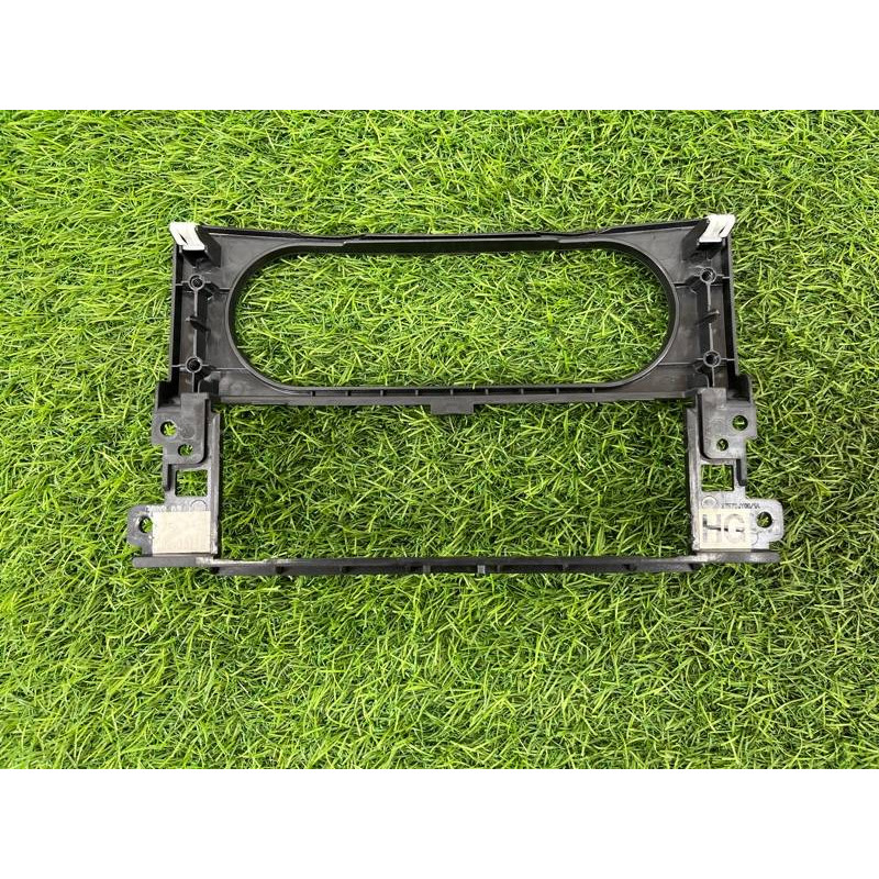 Накладка торпеды (салон) RENAULT Koleos HY 2008 2.0 27570JY00A