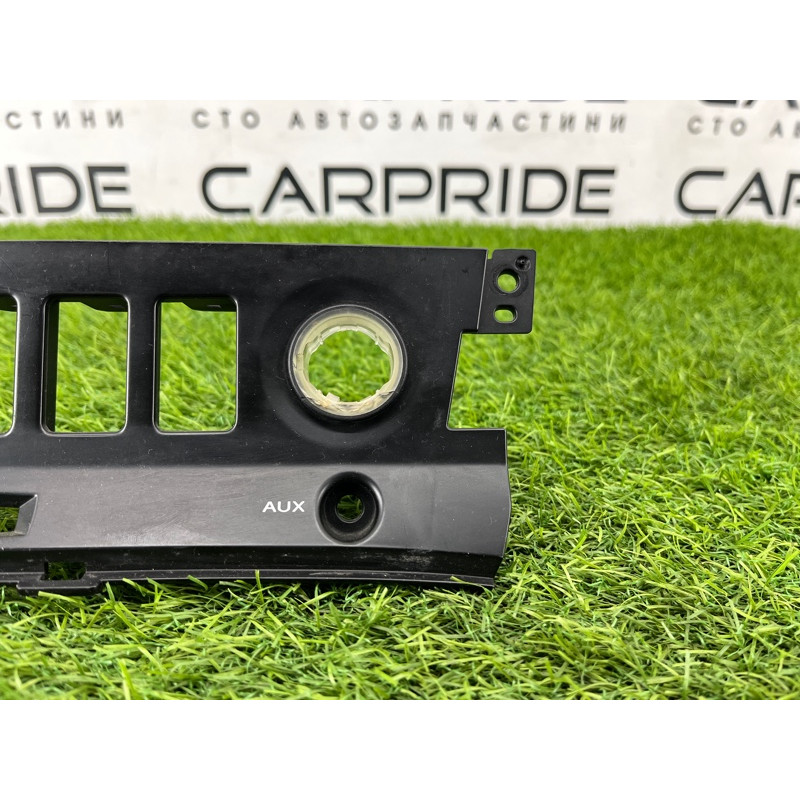 Накладка торпеды (салон) RENAULT Koleos HY 2008 2.0 682609198R