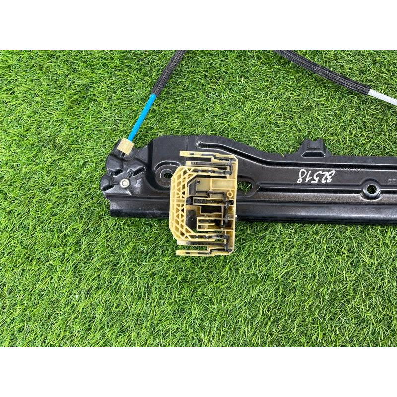 Механізм склопідйомника (кузов і елементи) BMW 5-series F10 2011 N63B44 51337182131