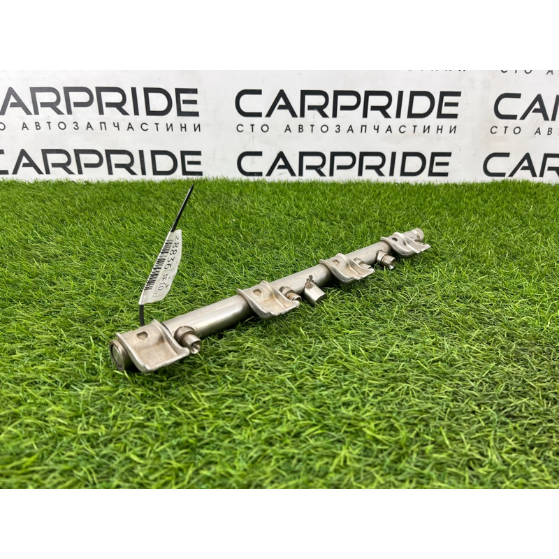 Топливная рампа (топливная система) BMW 5-series F10 2011 N63B44 13537547599