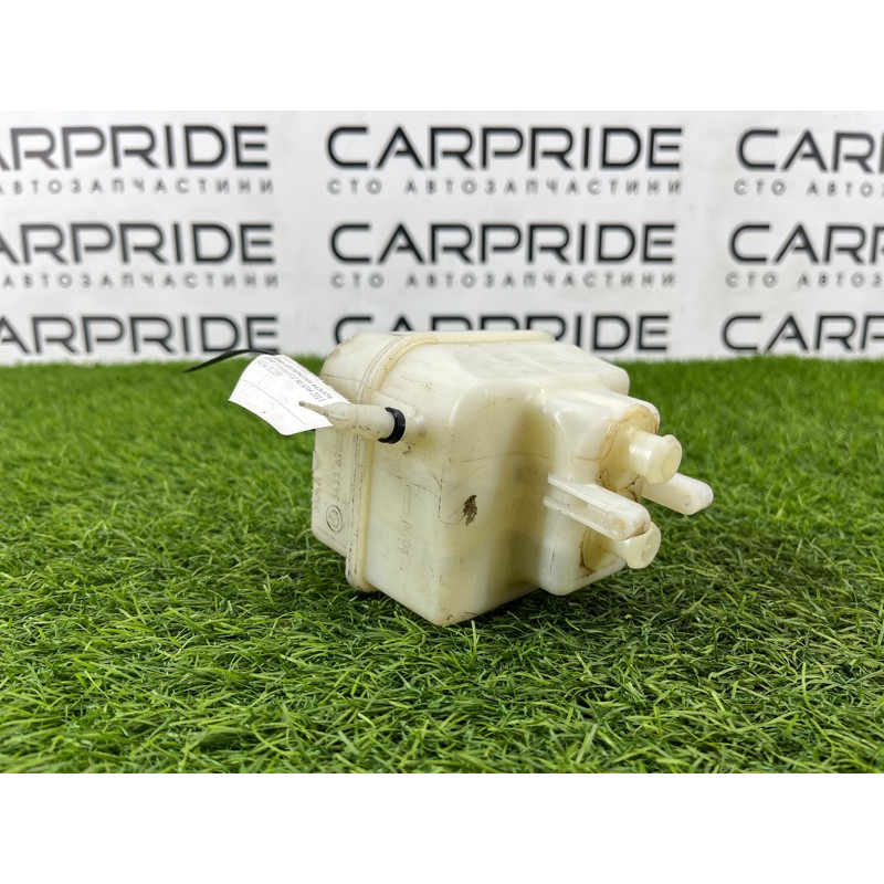 Бачок тормозной жидкости (тормозная система) BMW 5-series F10 2013 N63B44 34336782289