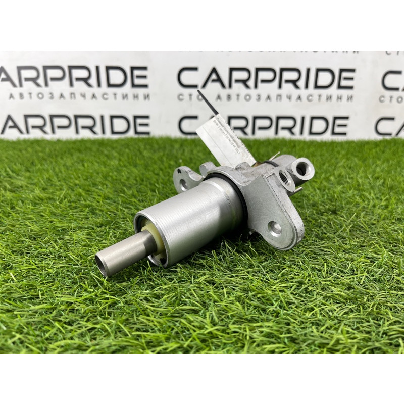 Главный тормозной цилиндр (тормозная система) BMW 5-series F10 2013 N63B44 34336796729