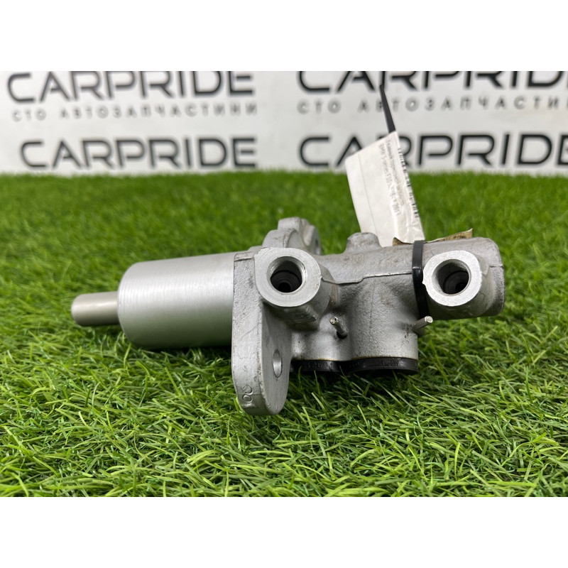 Главный тормозной цилиндр (тормозная система) BMW 5-series F10 2013 N63B44 34336796729