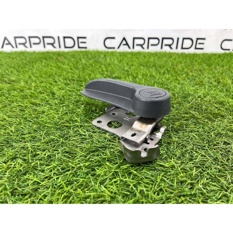 Ручка регулировки сиденье (салон) RENAULT Koleos HY 2008 2.0 88930JY00A