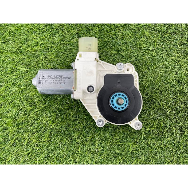 Мотор стеклоподъемника (электрика) BMW 5-series F10 2011 N63B44 51337271563