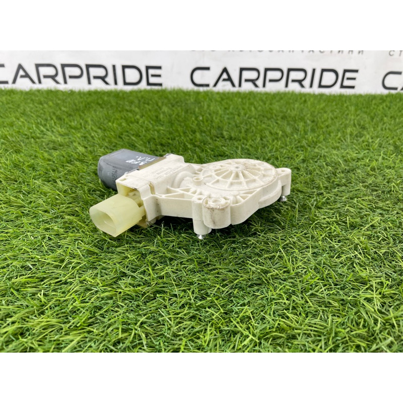 Мотор стеклоподъемника (электрика) BMW 5-series F10 2011 N63B44 51337271563