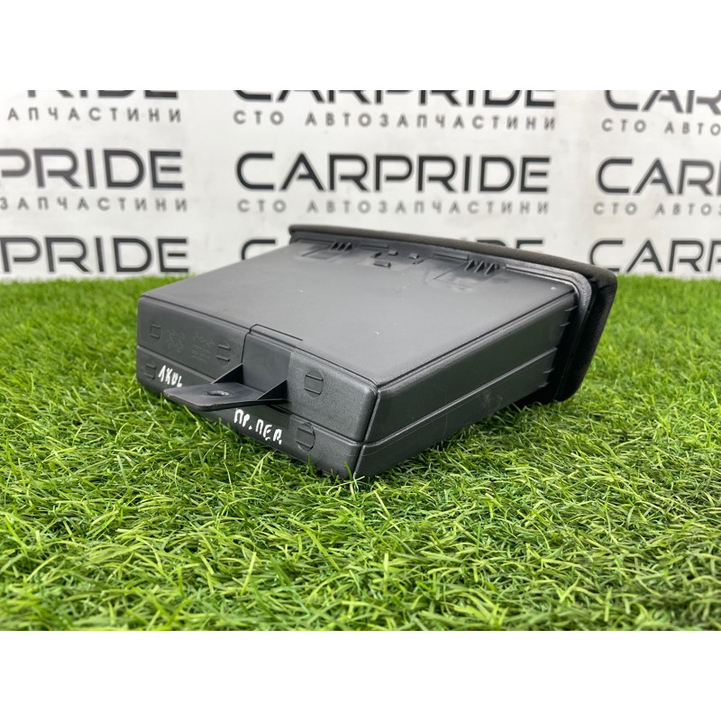 Коврик карты двери (кузов и элементы) RENAULT Koleos HY 2008 2.0 d25022jy00a