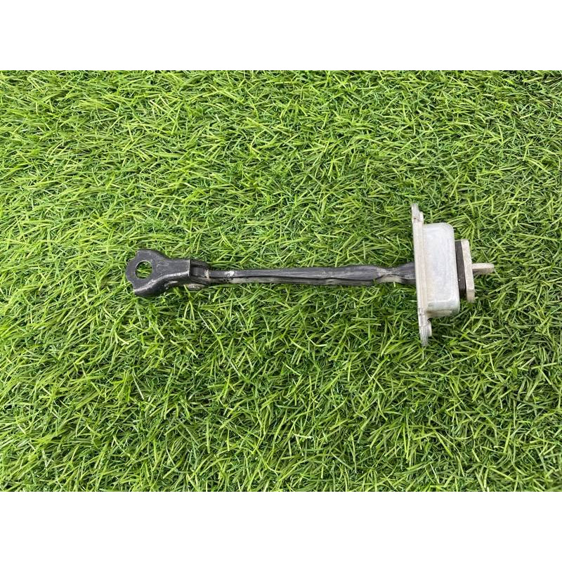 Ограничитель двери (кузов и элементы) RENAULT Koleos HY 2008 2.0 82430JY00A